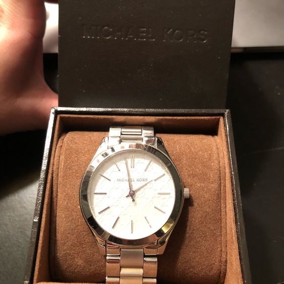 Michael Kors Slim Runway Stainless Steel Watch - Picture 1 of 4